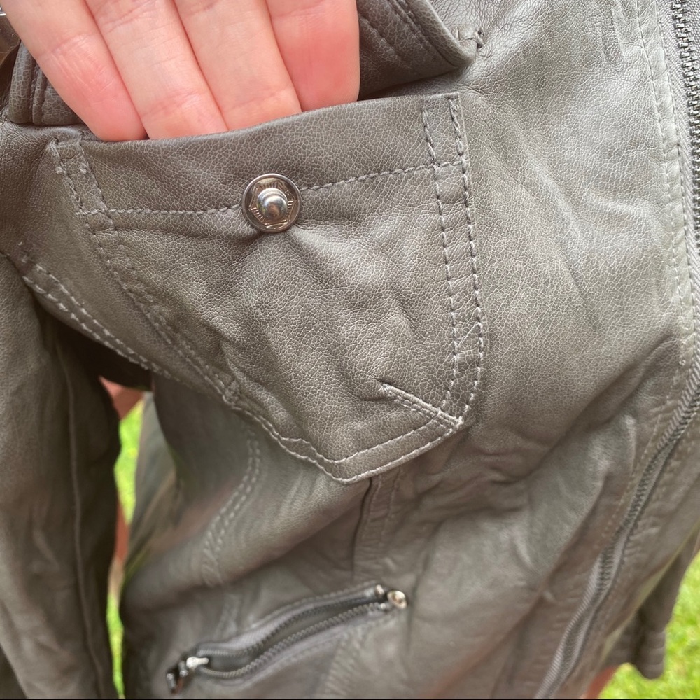 ❌SOLD❌ Aldo Vintage Moto Zip Jacket - Picture 5 of 16